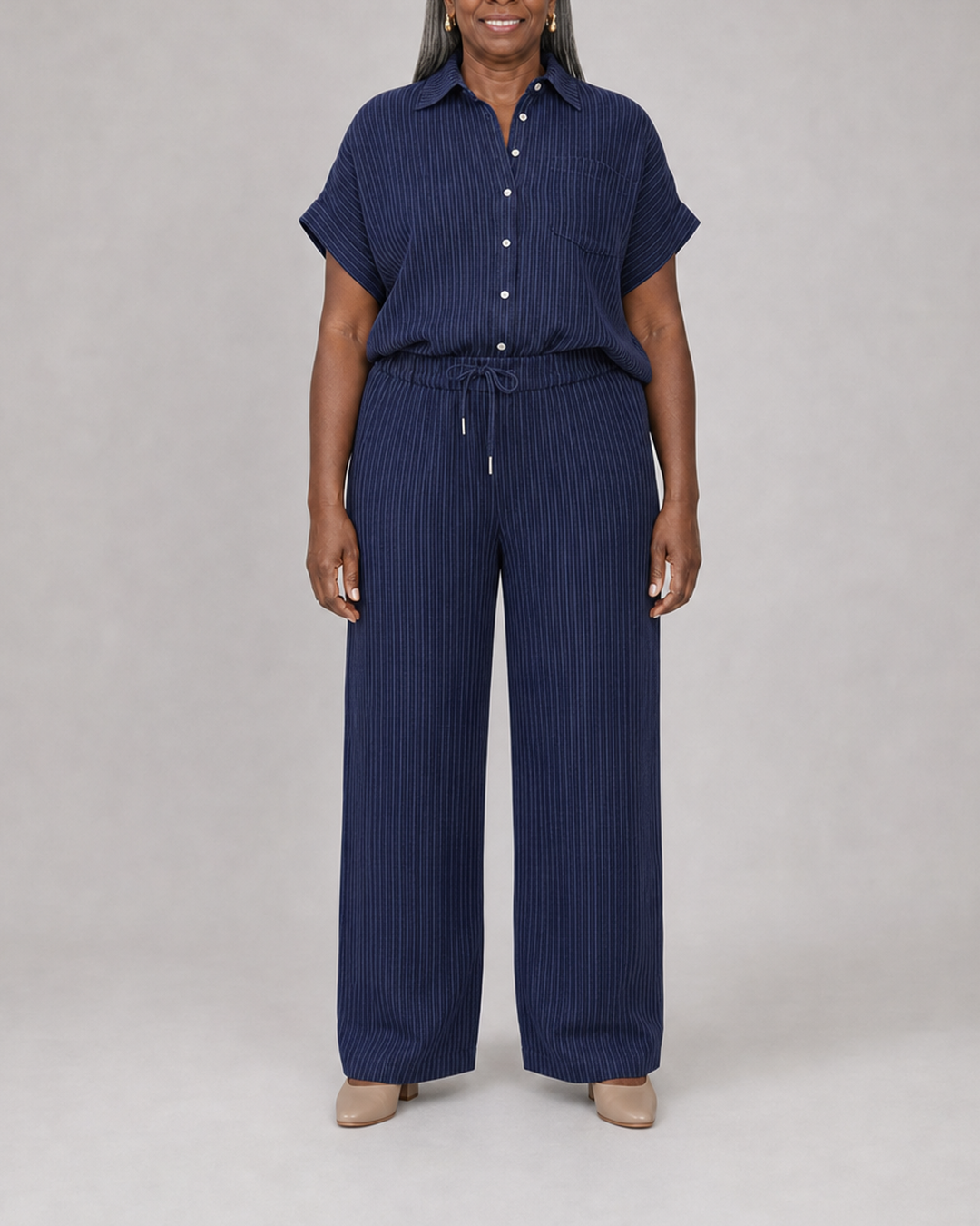 Ode in navy blue