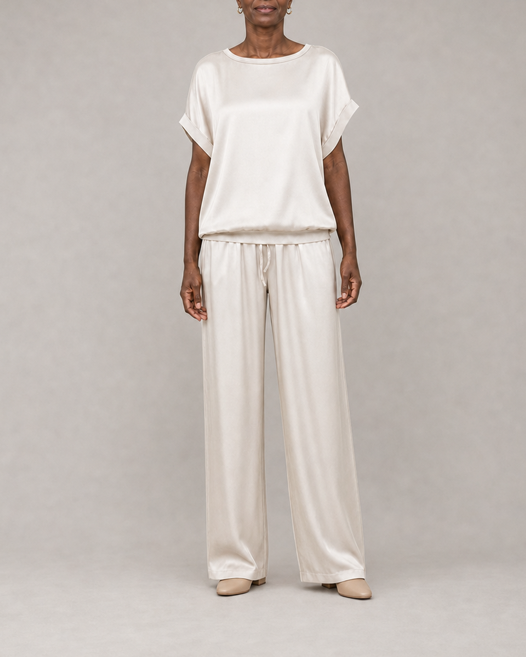 Elara in cream white