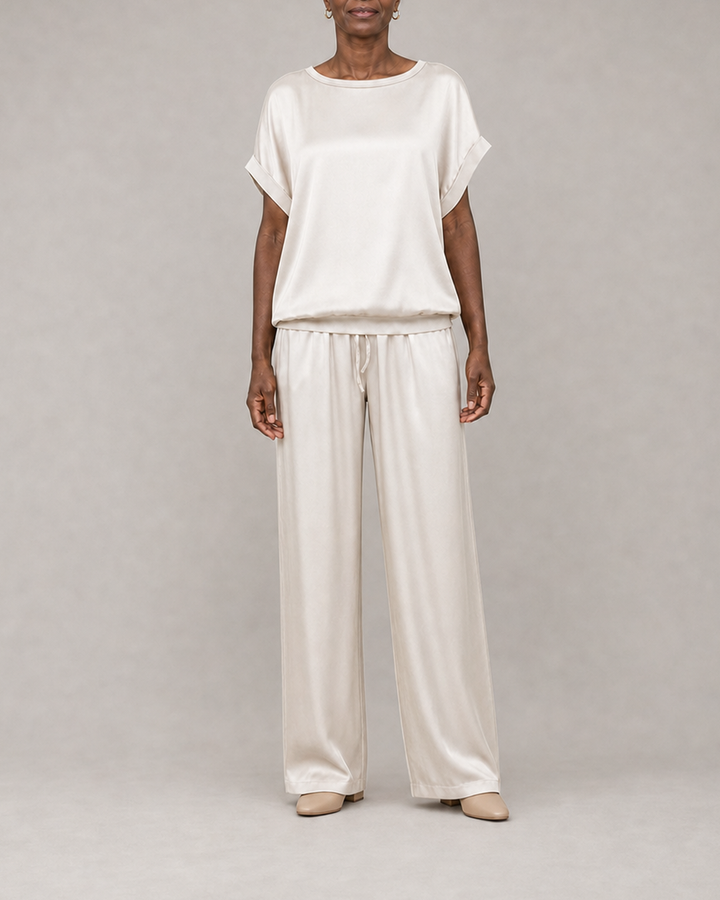 Elara in cream white