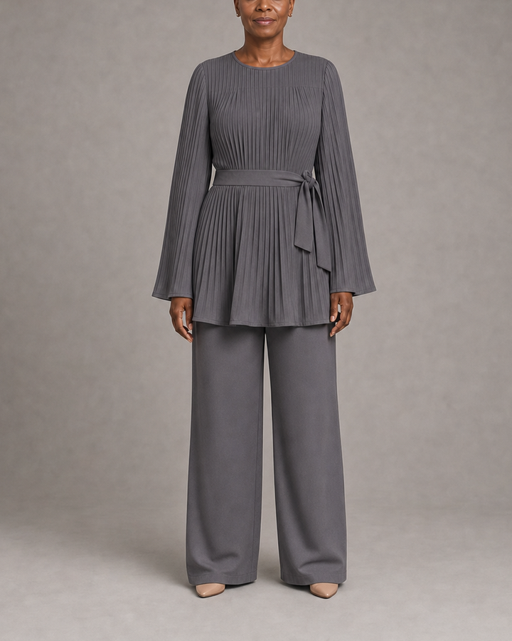 Evelina in stone gray