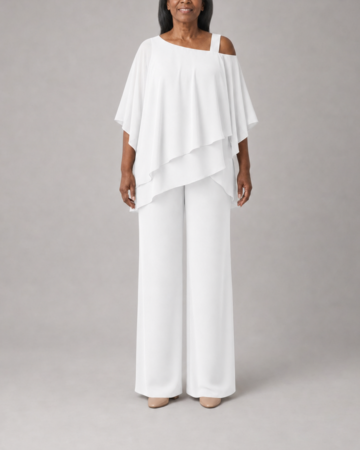 Naomi in pure white