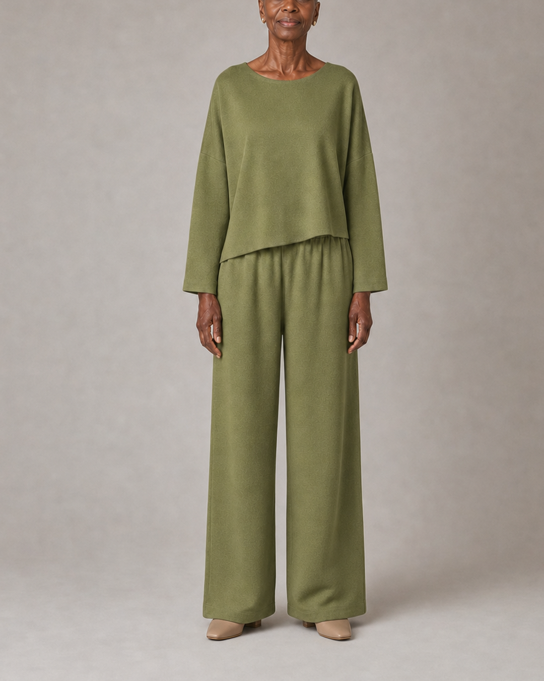 Gwen in olive green