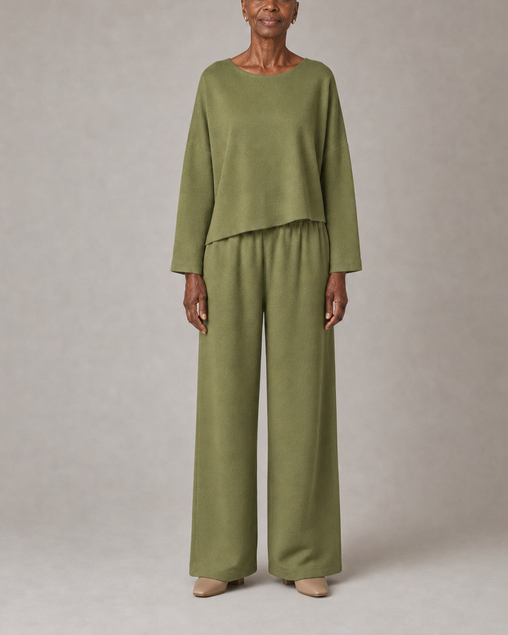 Gwen in olive green