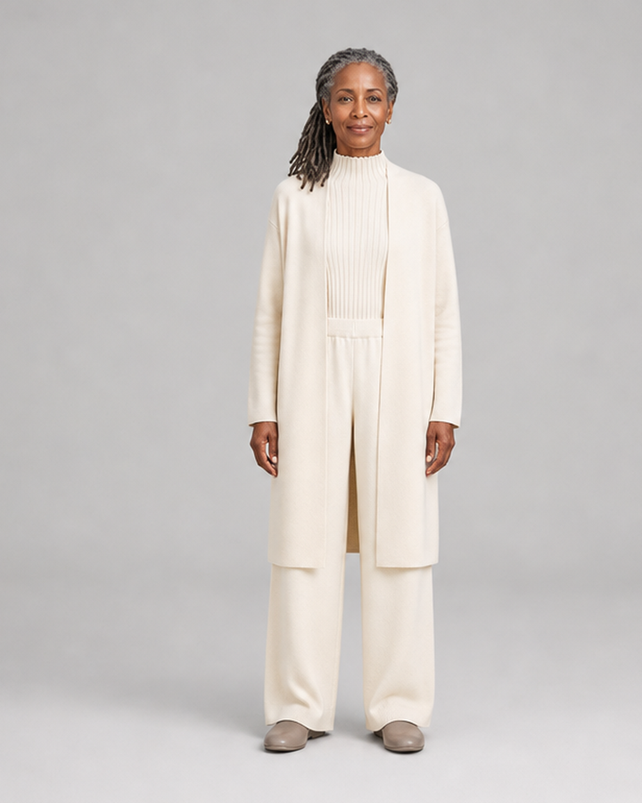 Aurelie in Cream