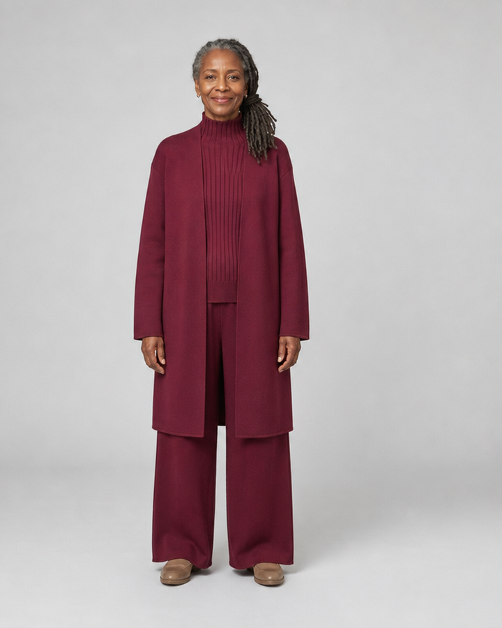 Aurelie in Dark Red