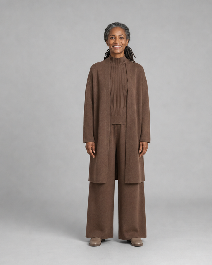 Aurelie in Brown
