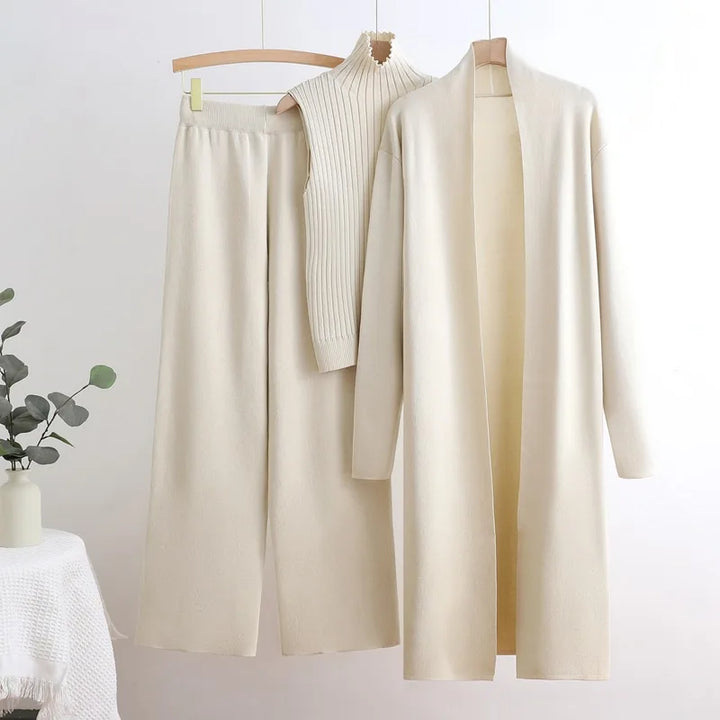 Kamora | Three-Piece Knit Set