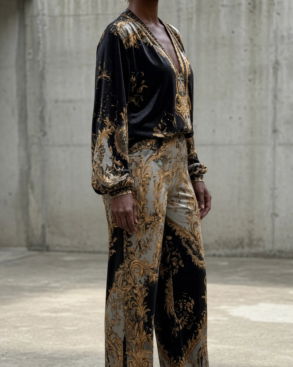 Vionnet | Vintage Embroidered Linen-Look Set