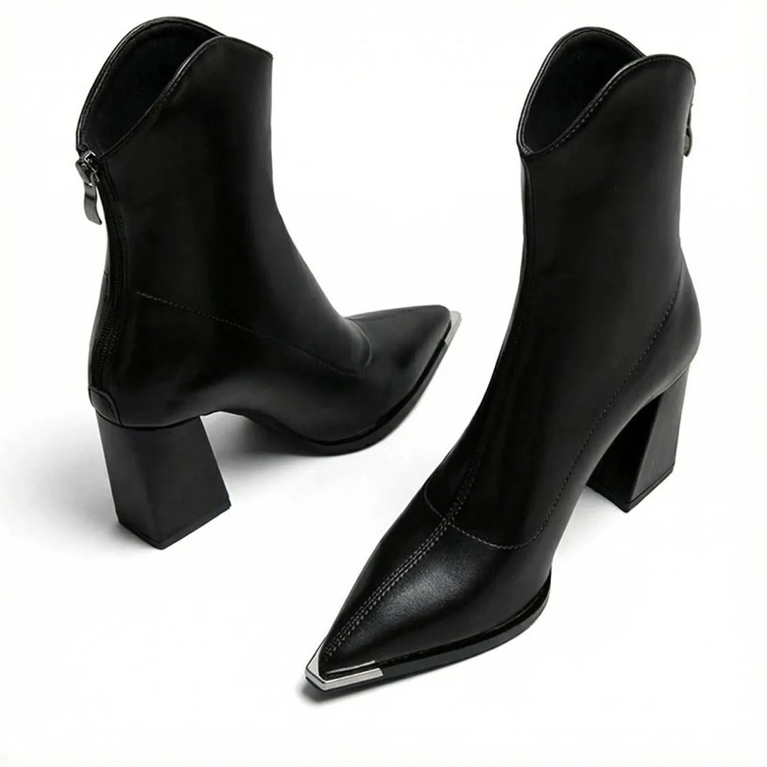 Nafi | Chelsea Leather Ankle Boots