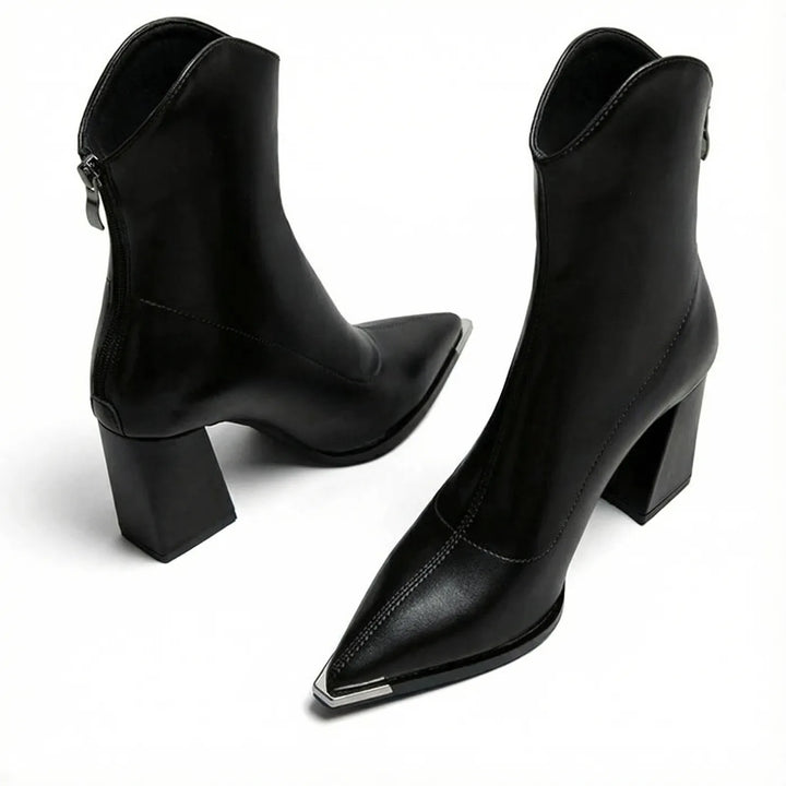 Nafi | Chelsea Leather Ankle Boots