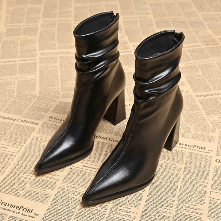 Fama | Leather Ankle Boots