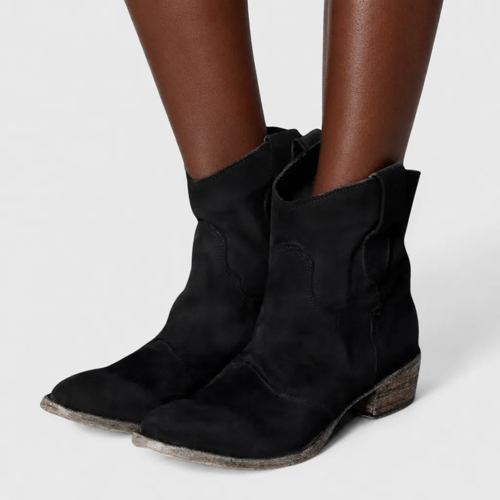 Codou | Leather Ankle Boots