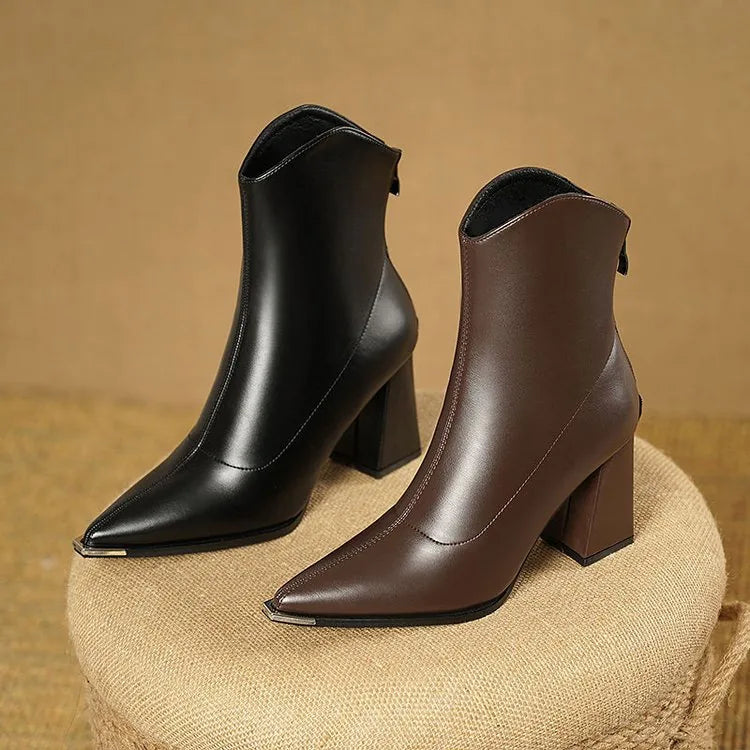 Nafi | Chelsea Leather Ankle Boots