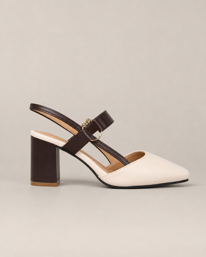 Cassie | Pumps With Strap And Gold Ring