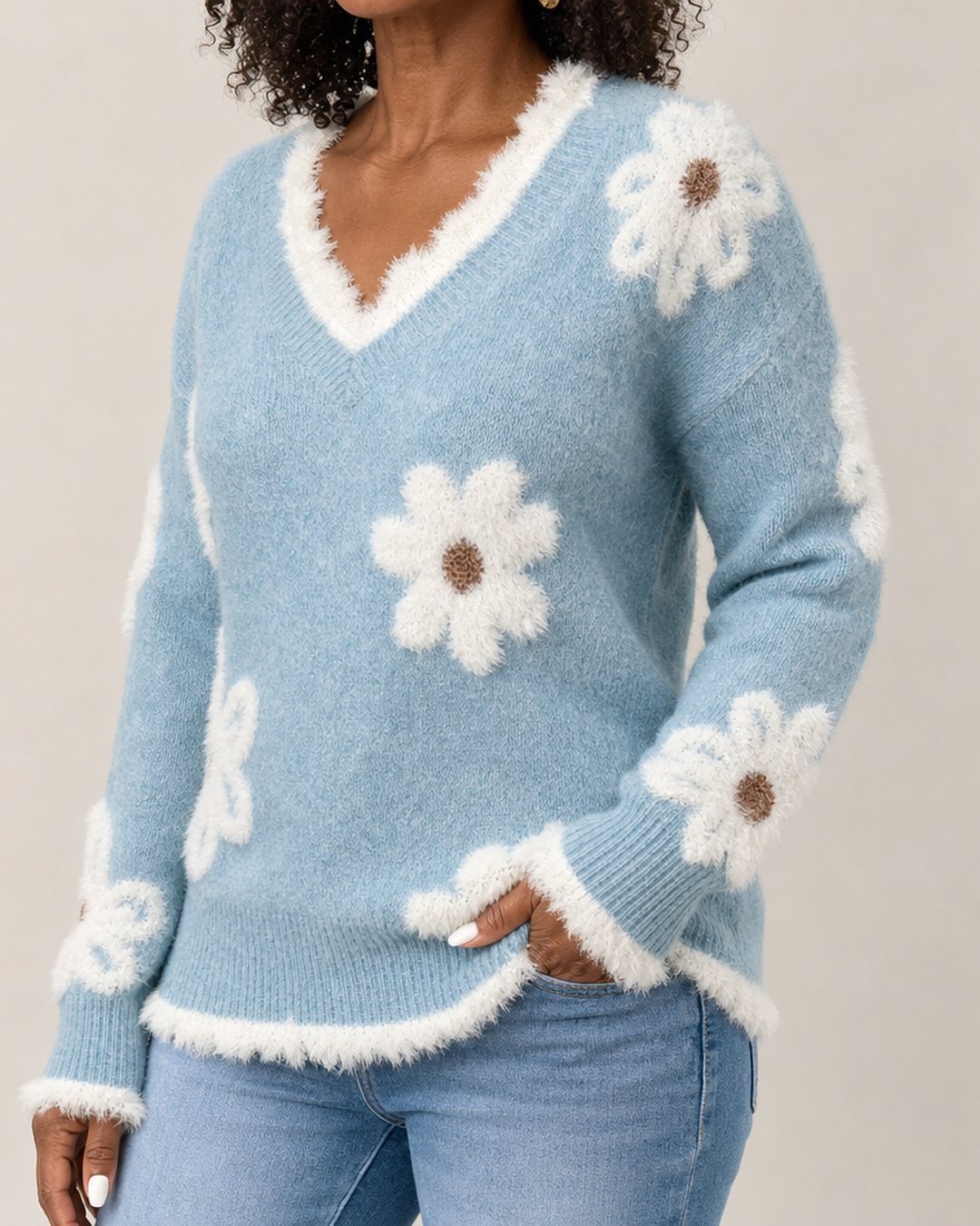 Clarissa | Floral Knit Scalloped V-Neck Sweater