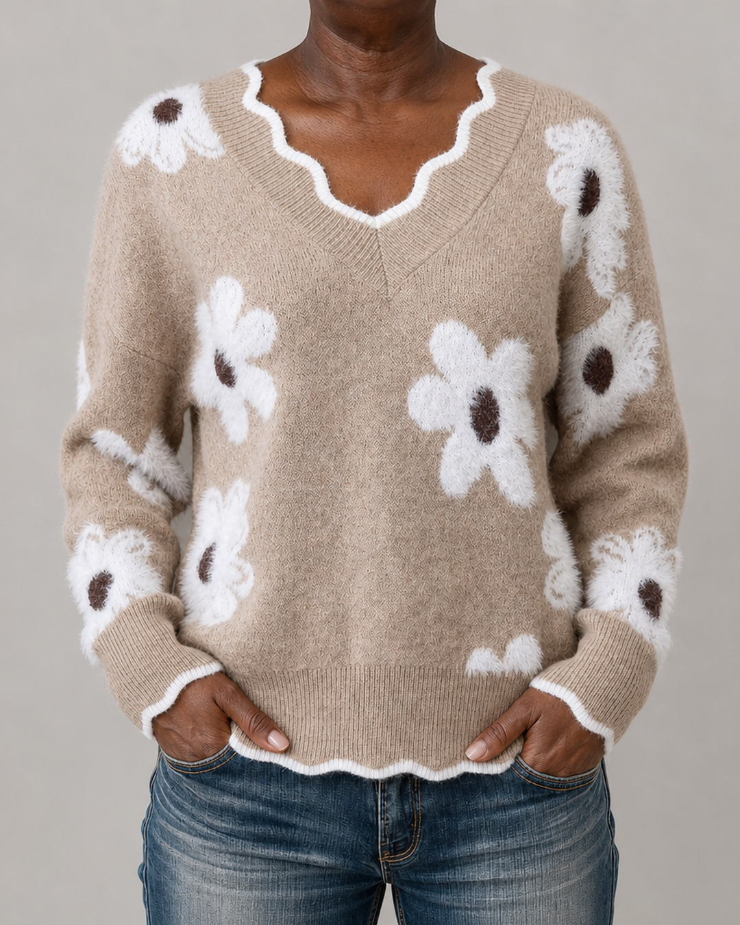 Ellsbeth | Floral Knit Scalloped V-Neck Sweater