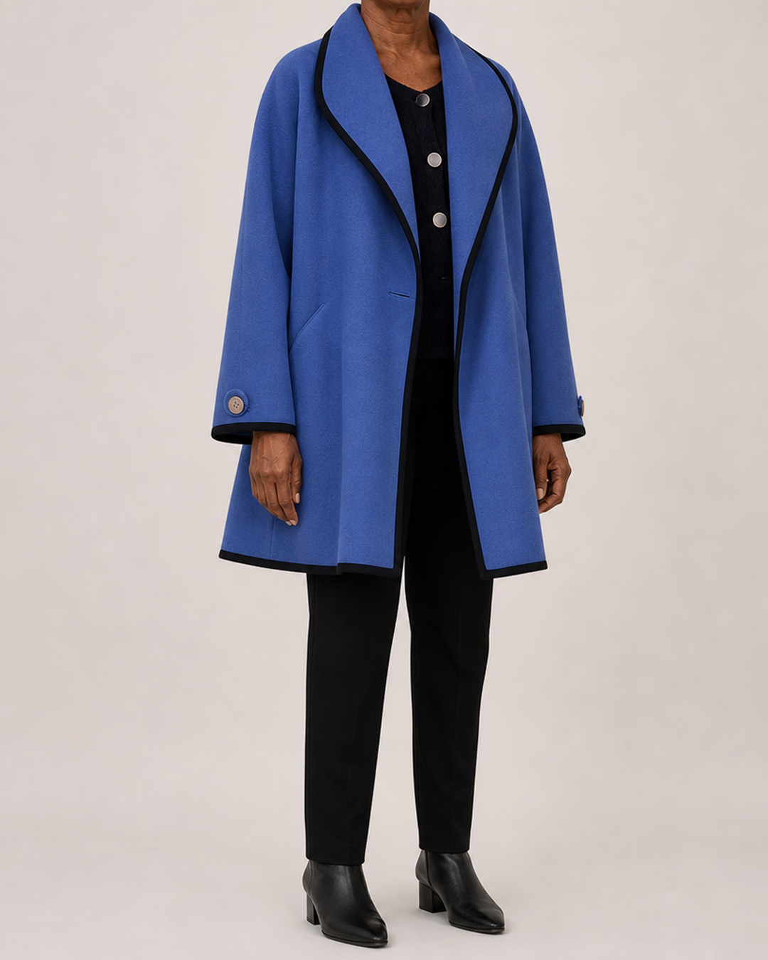 Flora | Oversized Contrast-Trim Coat