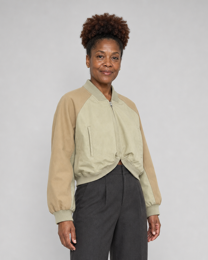 Primrose in Khaki, view 2
