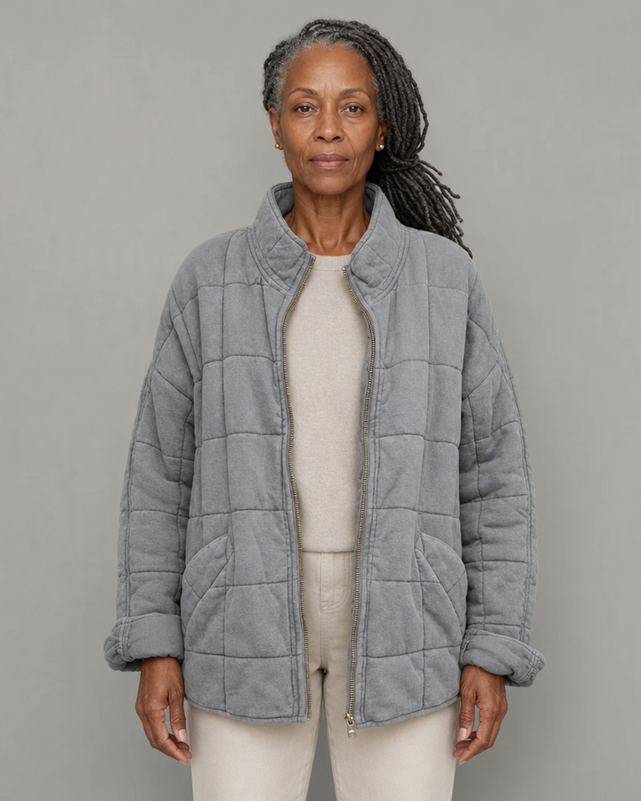 Eira in Gray
