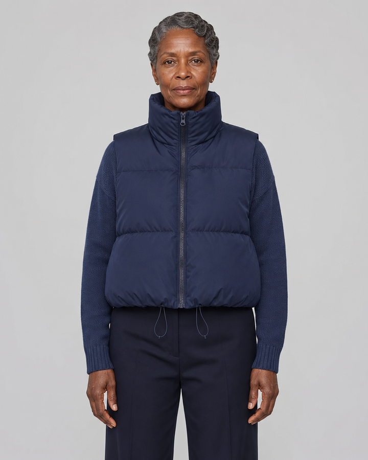 Carina in Navy