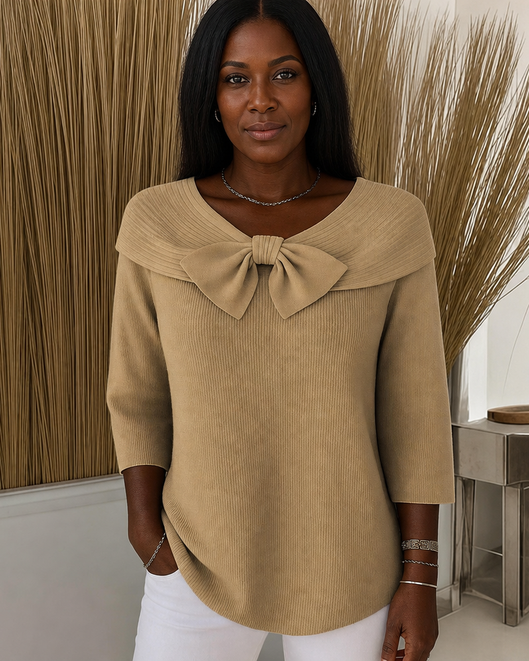Tivella | Sweater With Bow And Round Neckline