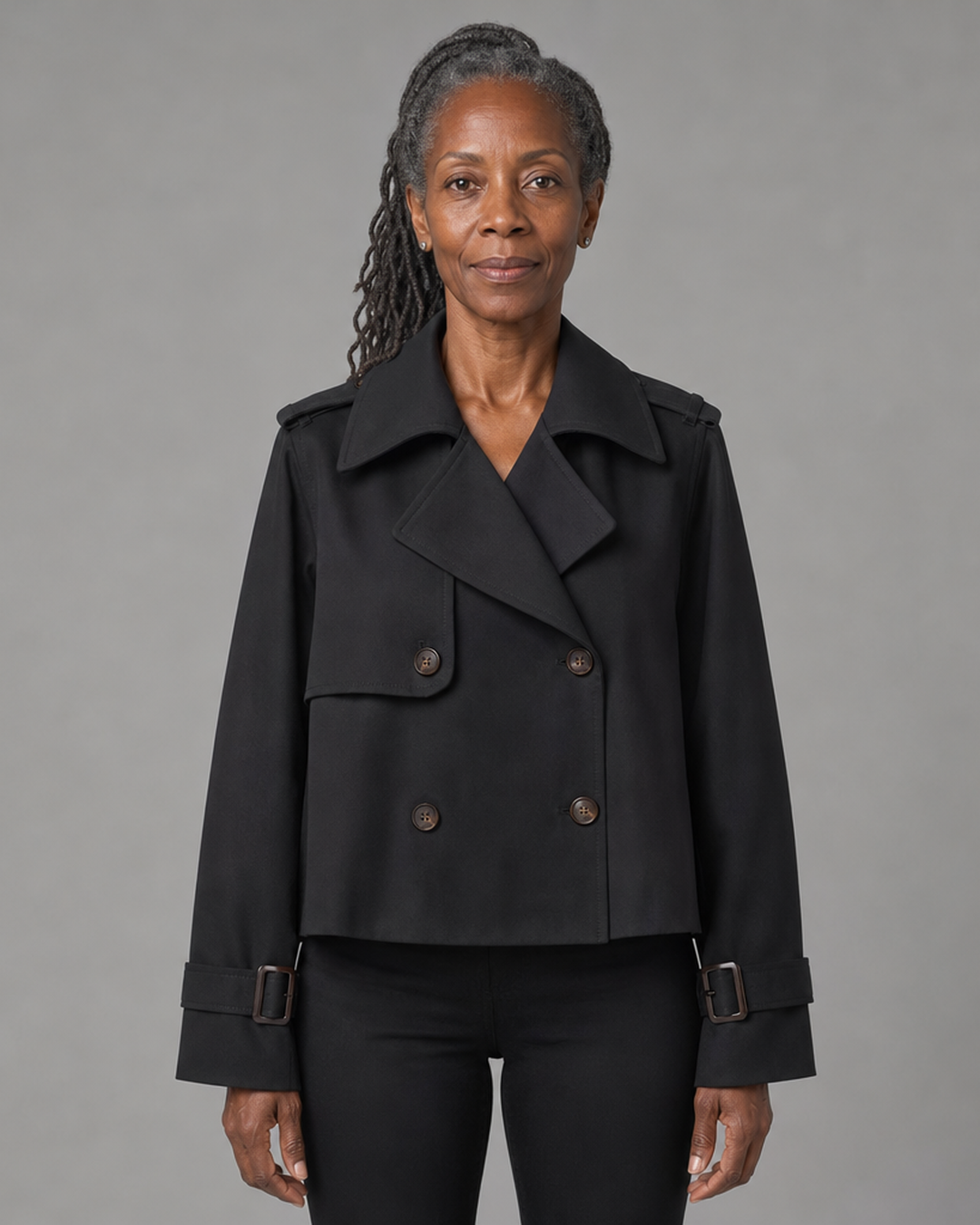 Halle in Black
