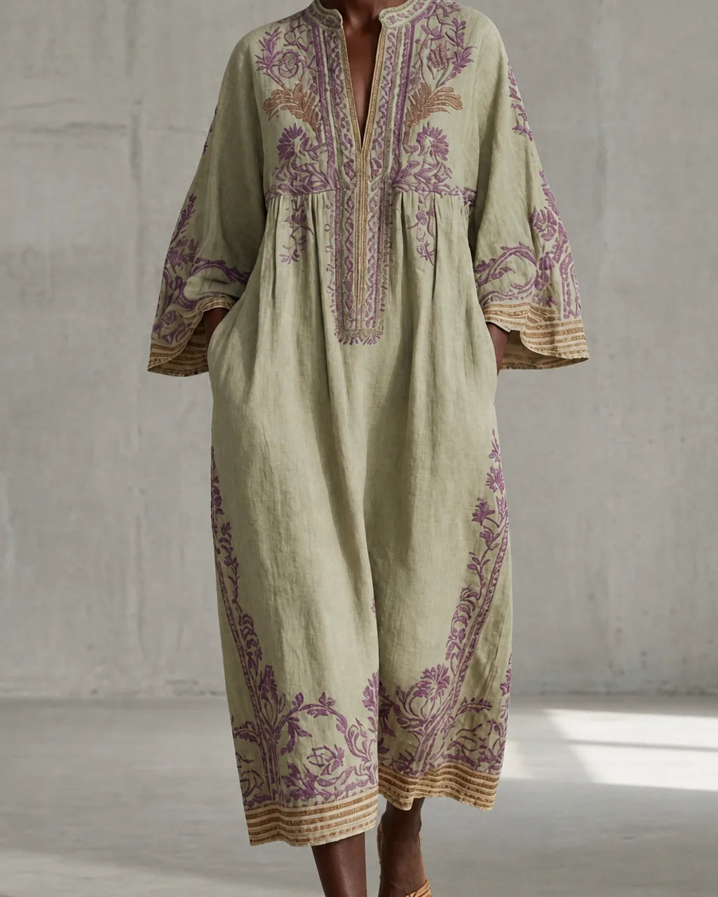 Ondine | Vintage Embroidered Kaftan Dress