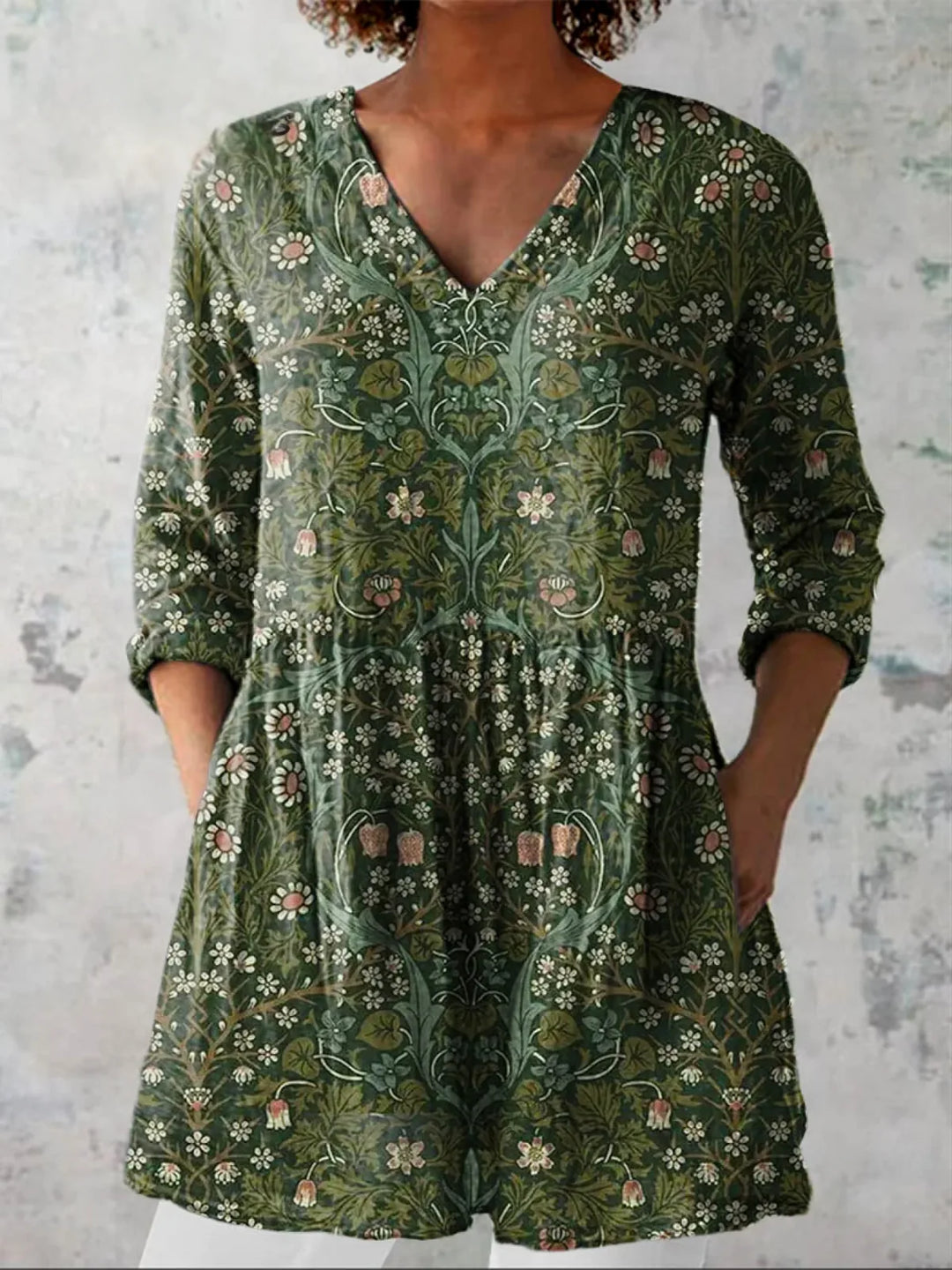 Halima | Long Blouse with V-Neck