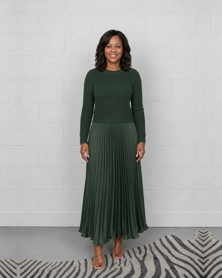 Claudia - Maxi dress with sweater and pleated skirt