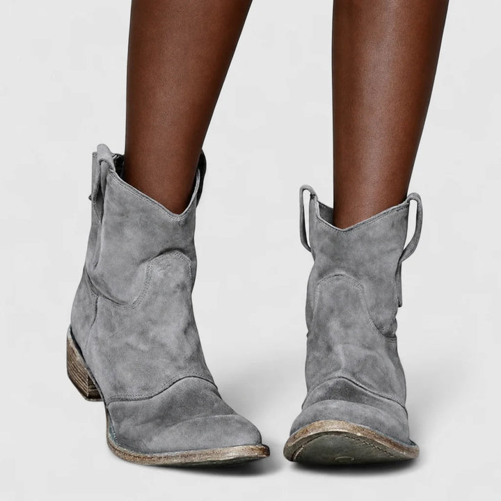 Codou | Leather Ankle Boots