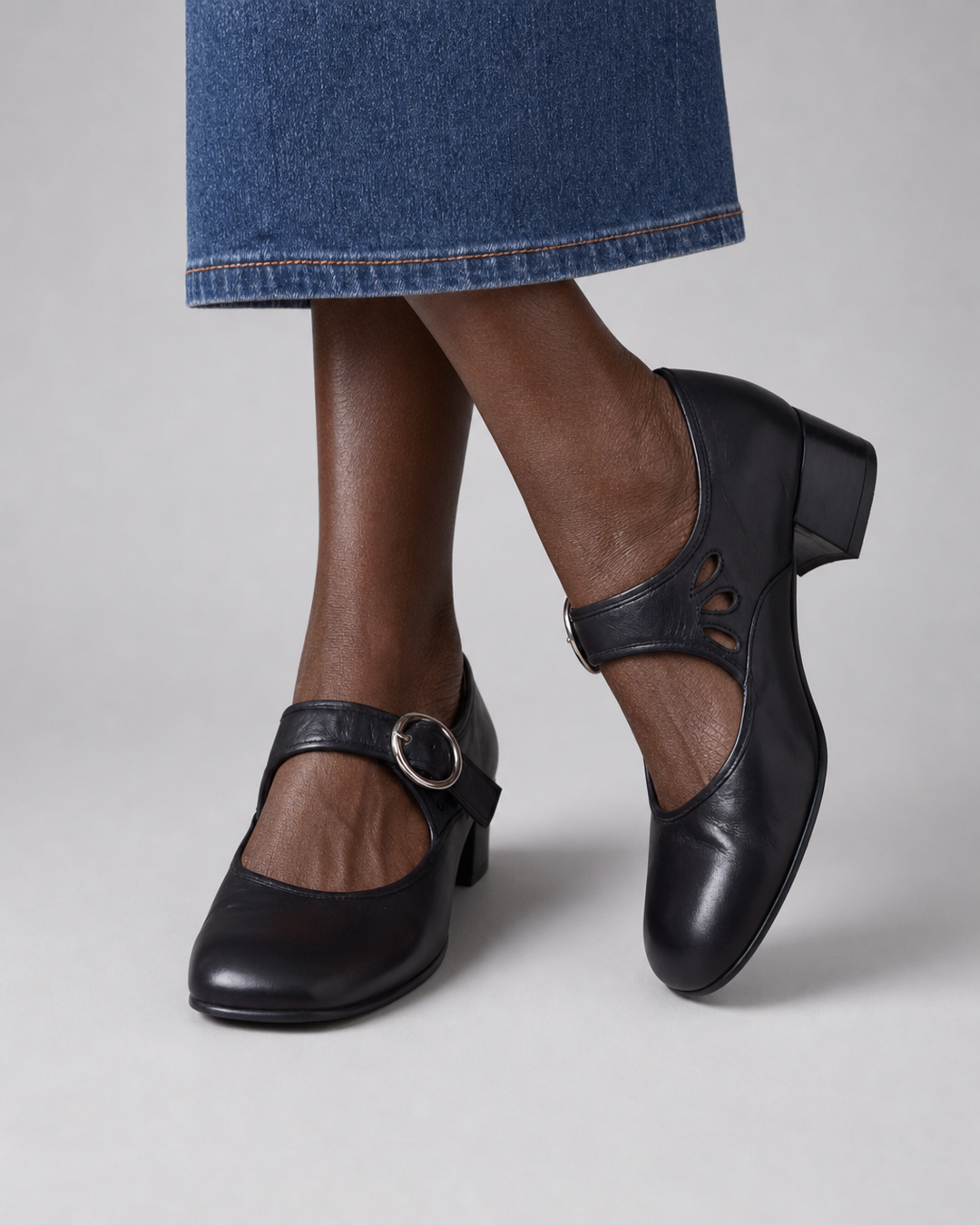 Hallie | Leather Comfort Sandals - Black
