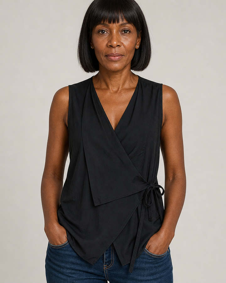 Loretta | Sleeveless Blouse