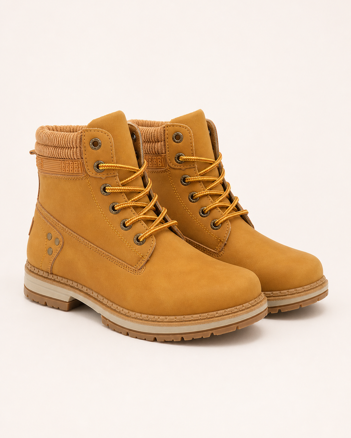 Nadia | Flat Wide-fit Ankle Boot