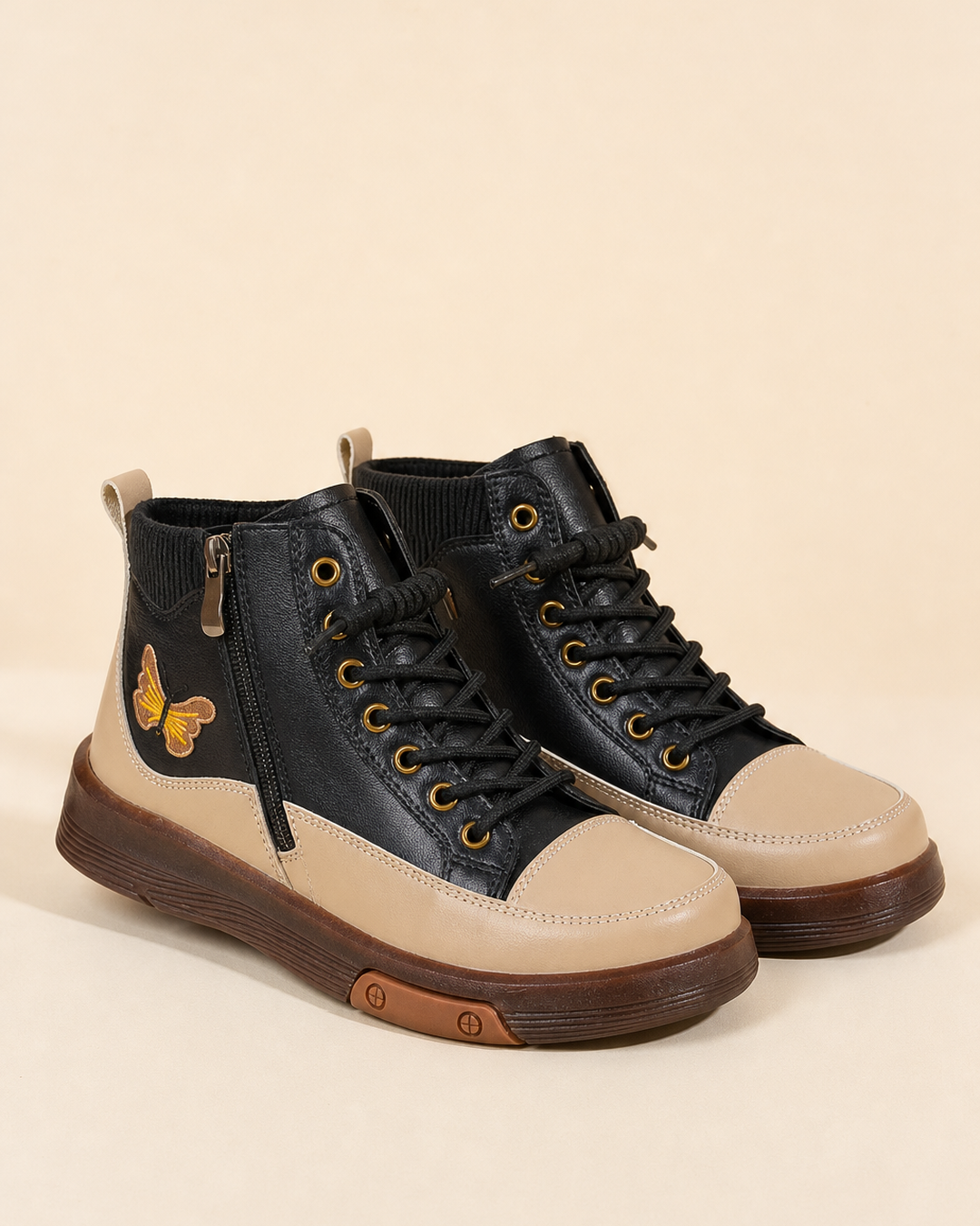 June | Flat Lace-up Combat Boot