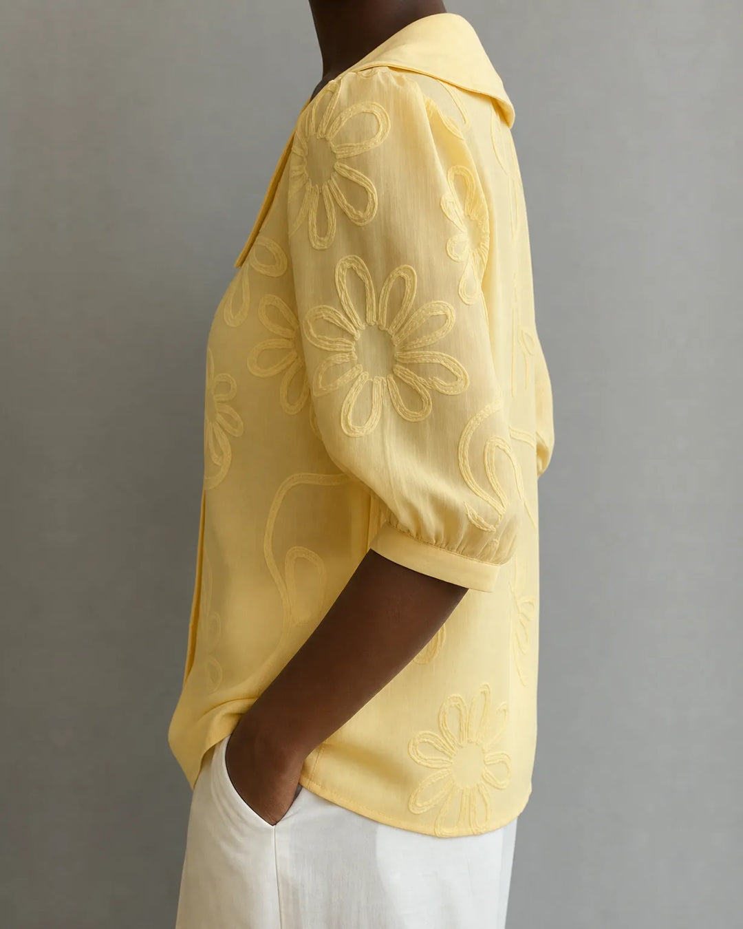 Deja | Elegant Floral Blouse