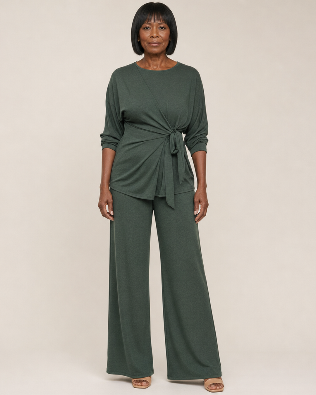 LIONE - STYLISH LOUNGE SET