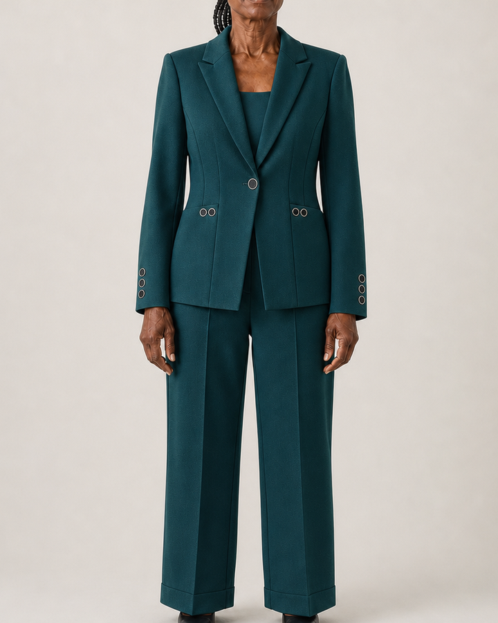 Lucille L'Élégance Tailored Power Duo Set