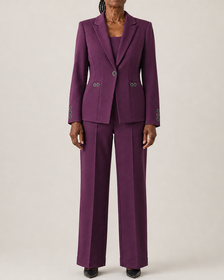 Lucille L'Élégance Tailored Power Duo Set