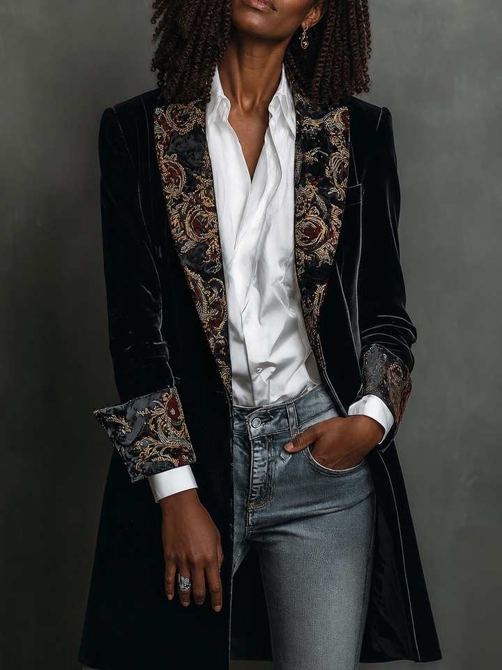 Zuriela | Black Baroque Print Lapel Slim Fit Blazer