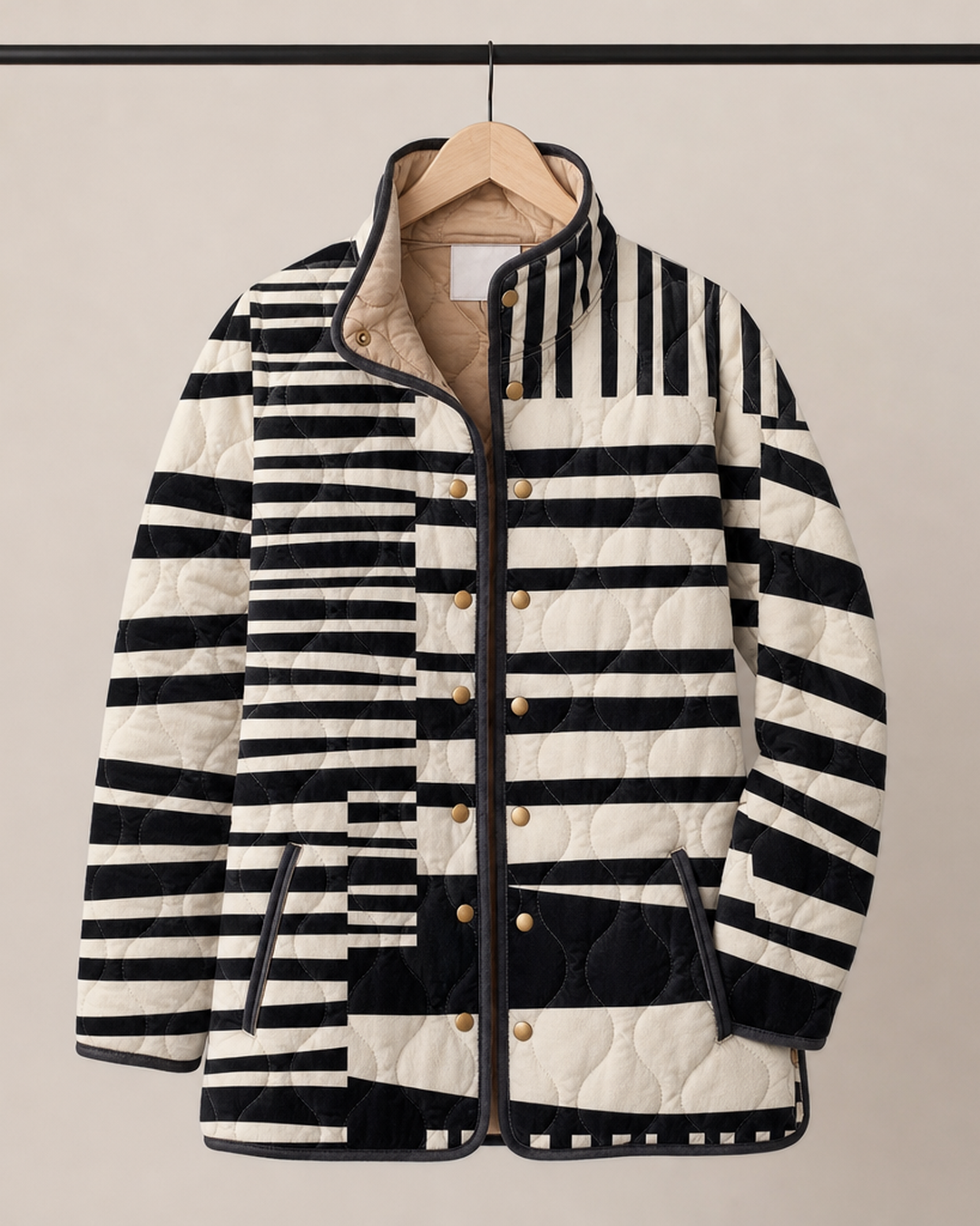 Miren | Black and White Abstract Quilted Jacket