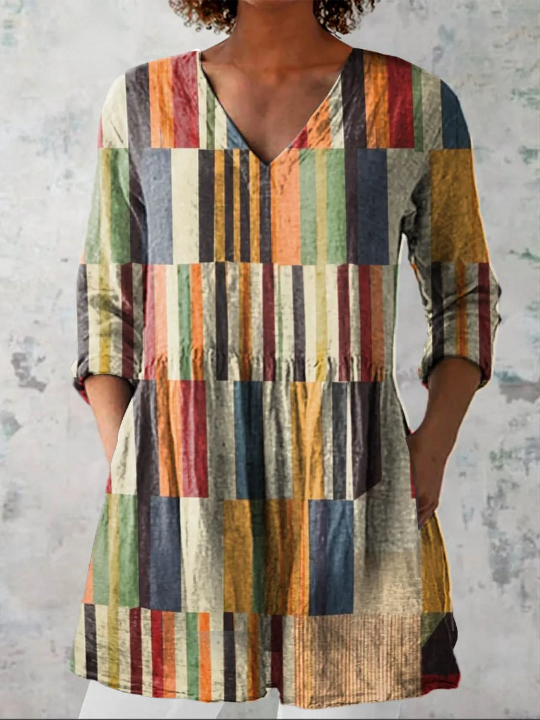 Nia | Long Blouse with V-Neck