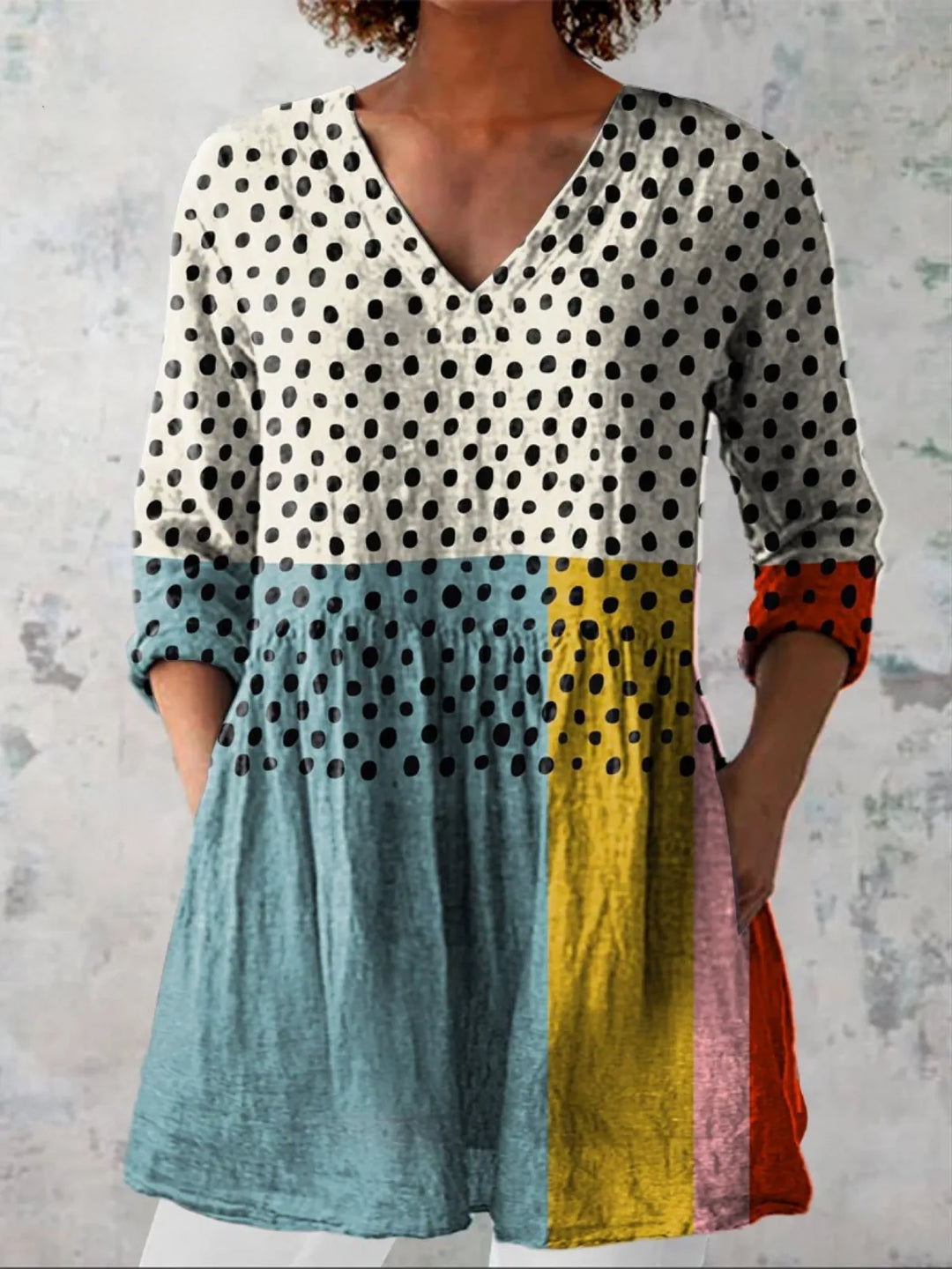 Asha | Long Blouse with V-Neck