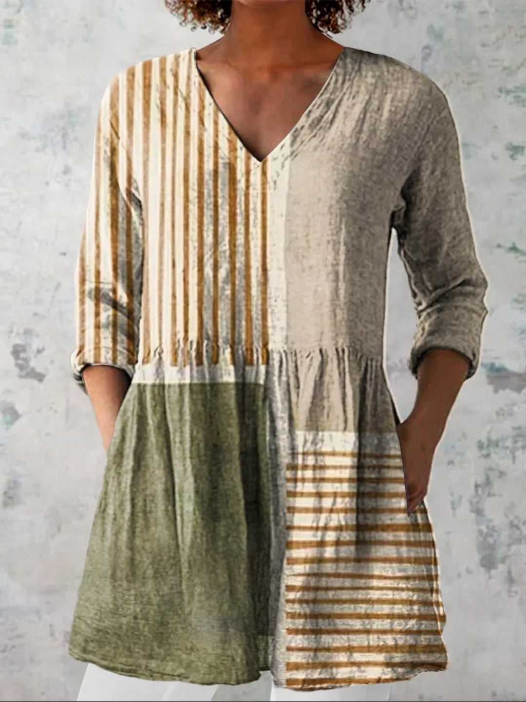 Ayana | Long Blouse with V-Neck