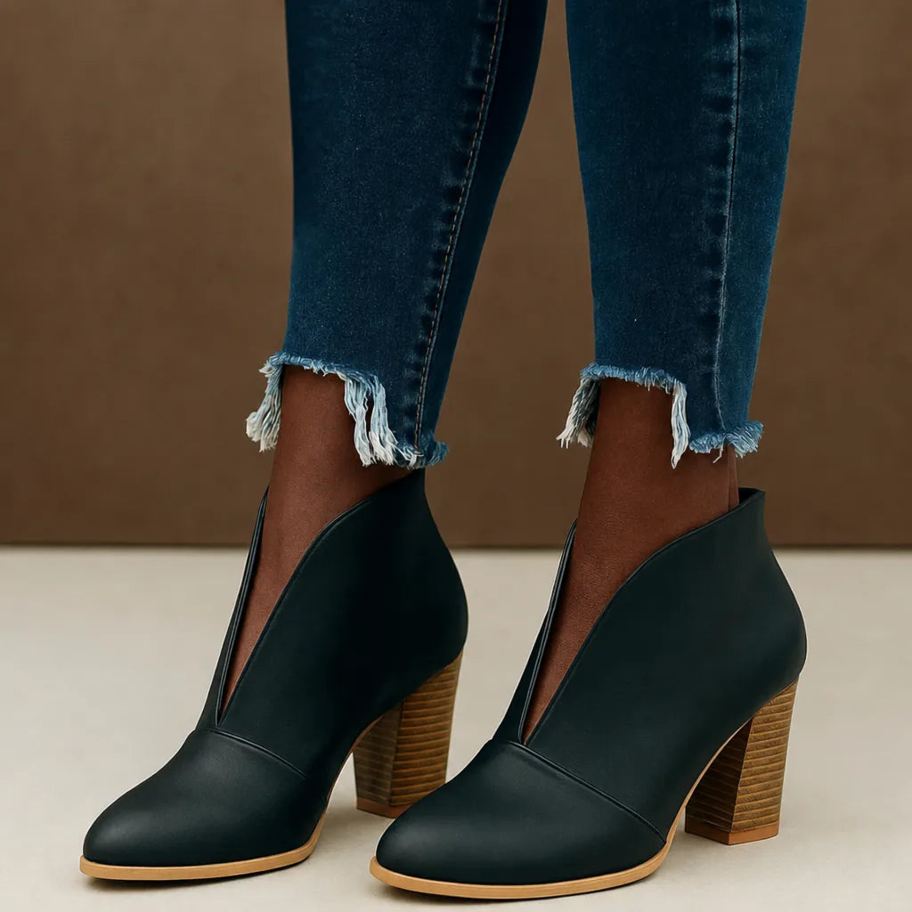 Penda | Leather Ankle Boots