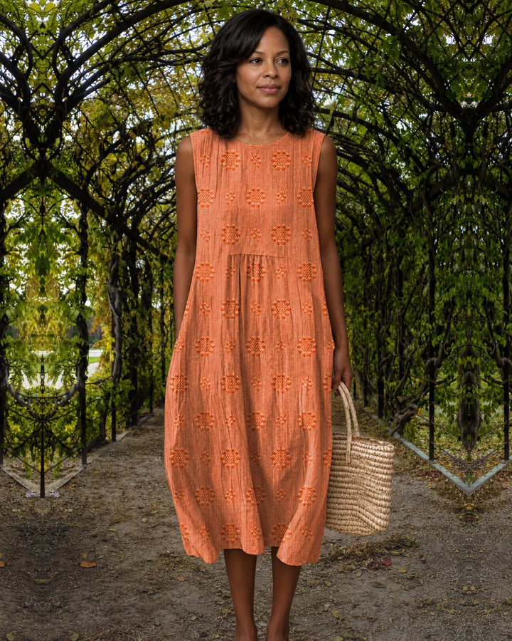 Aika | Eyelet Tiered Midi Dress