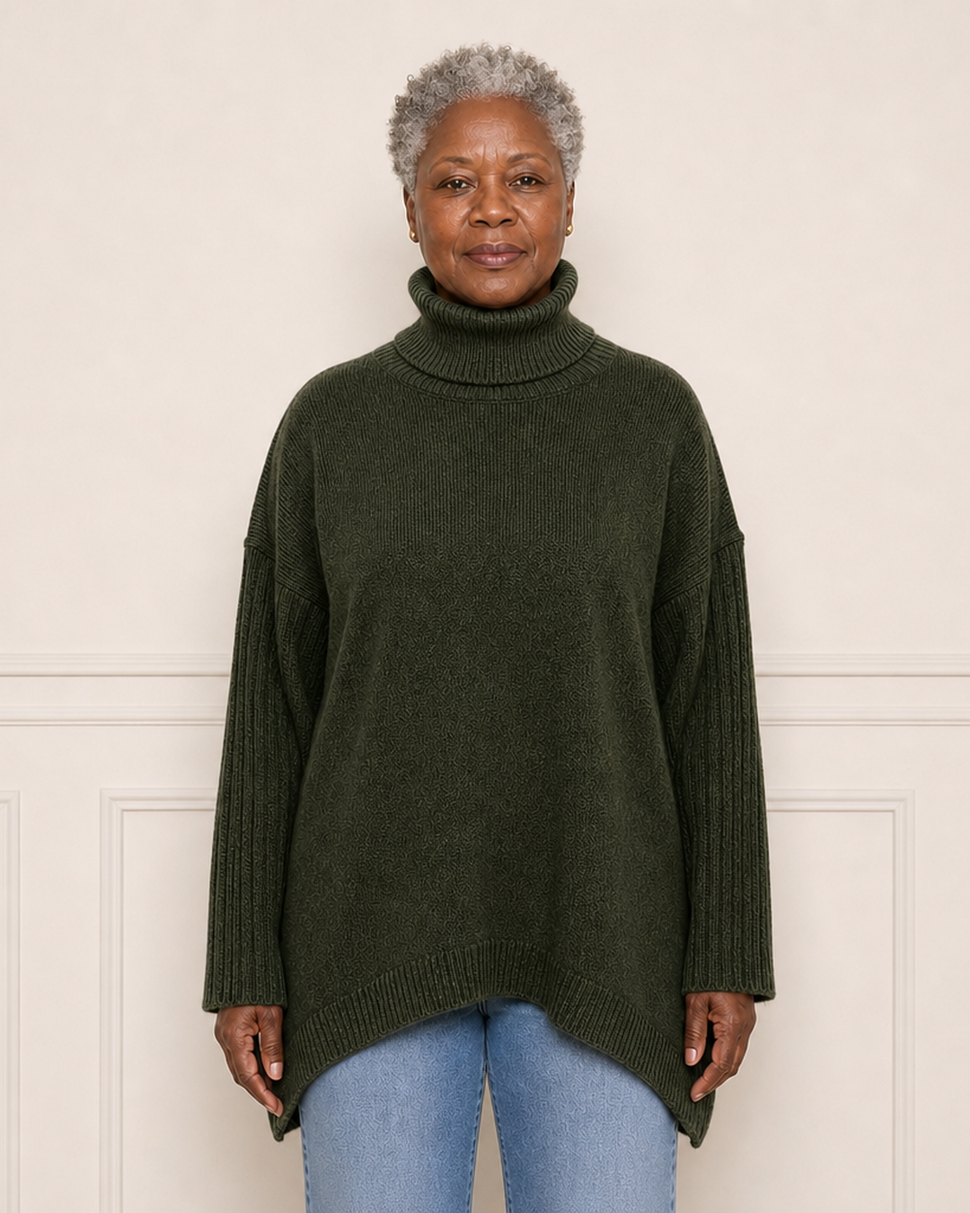 Oversized sweater met turtle neckline