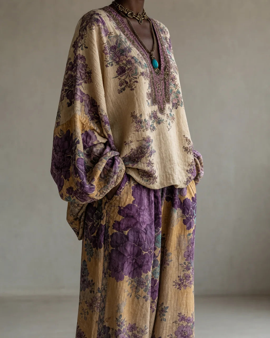 Lisette | Vintage Embroidered Linen-Look Set