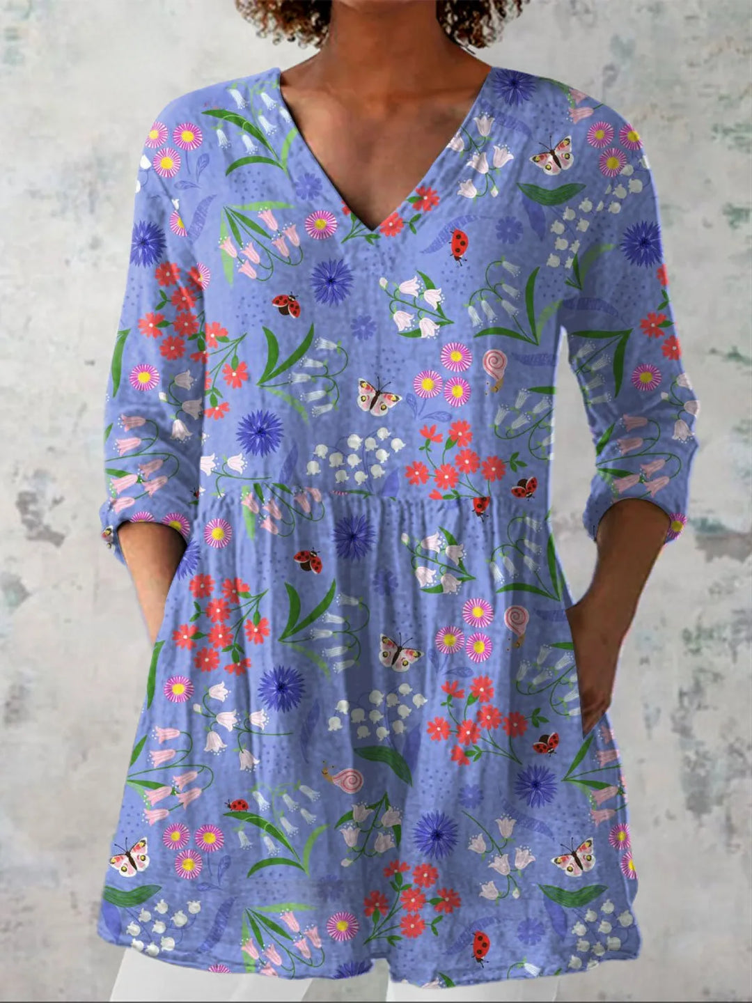 Layla | Long Blouse with V-Neck