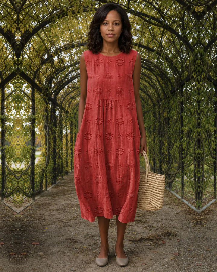 Aika | Eyelet Tiered Midi Dress