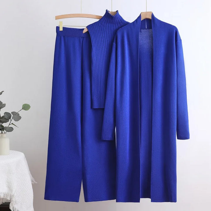 Kamora | Three-Piece Knit Set
